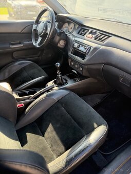 MITSUBISHI LANCER EVOLUTION MR - 6