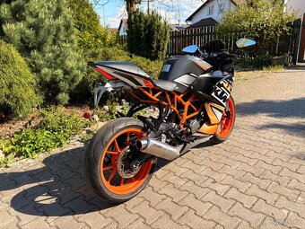 KTM RC 125 - 6