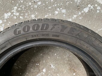 Zimní pneu 195/55/16 Goodyear - 6