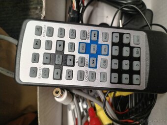 Autorádio 2DIN Isudar NA03W6VW0702 Škoda/VW/Seat - 6