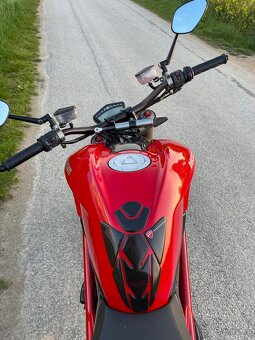 Ducati Streetfighter 848 - 6