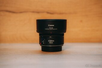 Canon EOS 250D + 3 objektivy - 6