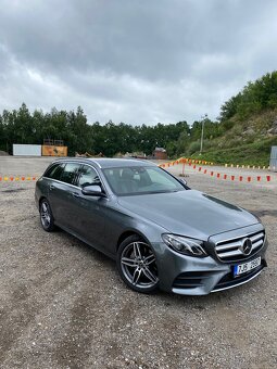 Prodám Mercedes-Benz W213 220d - 143kw 4 Matic - 6