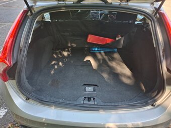 VOLVO V60 D3 - 5-válec 120kw - 6