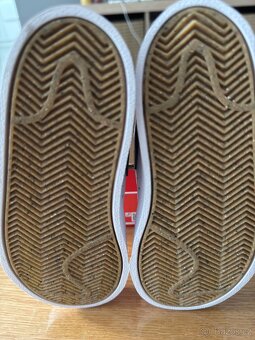Prodám nové dětské boty Nike blazer mid 77 - 6