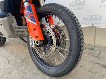 KTM 890 Adventure R - 6