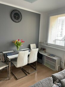 Prodám sedací soupravu s taburetem - 6