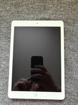 Apple iPad Air - 6