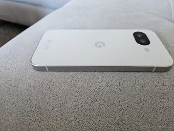 Google pixel 9a 8/128 - 6