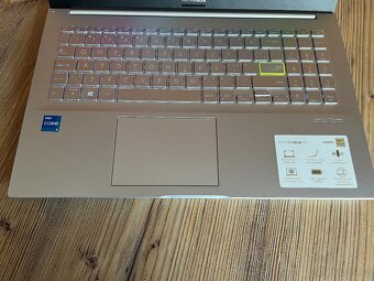 ASUS VivoBook 15 OLED K513E 15.6" - 6