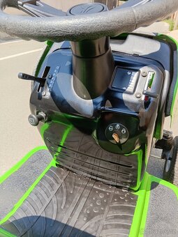 Prodám zahradní traktor MTD MasterCut - 6