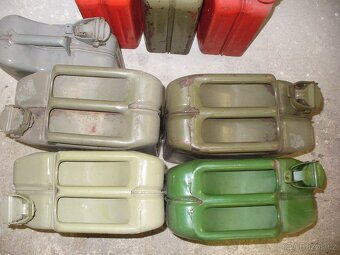 plechové kanysty - 6