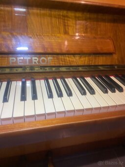 Pianino Petrof 114 - 6
