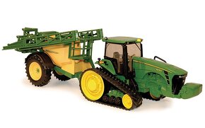 Modely  traktor john deere 1:32 britains. - 6