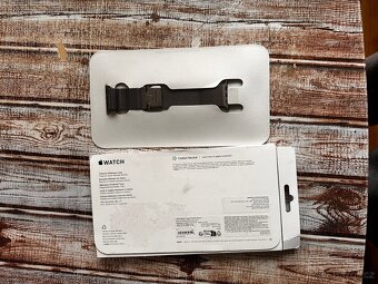 Apple 49mm Natural Titanium Milanese Loop - Small - 6