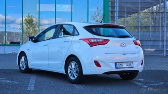 Hyundai i30 1,6 GDI 99kW jen 64.000km - 6