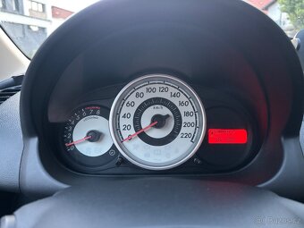 Mazda 2 2009 55kW - 6