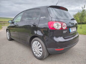 Prodám VW Golf + 1.6MPI 16V 75Kw r.v.2006 naj.154tis. - 6