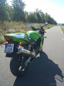 Kawasaki ZX 12R - 6