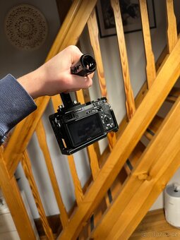 Sony a6500 | 35mm f/1.4 | příslušenství - 6