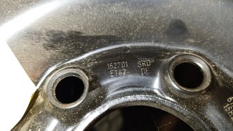 Rezerva 5x100 R16 -jako nová - 6