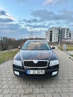 Škoda Octavia 1.9 tdi automat - 6
