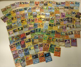 Spousta Pokemon Karet na hraní pro děti, cena za vše - 6