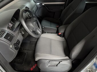 Volkswagen Touran 1.6 TDI , 77 kW nafta, 2011 - 6