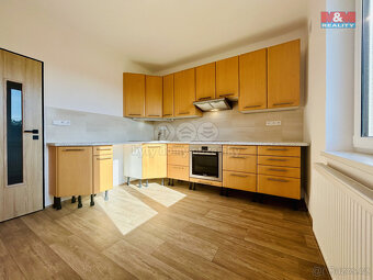 Pronájem bytu 3+1, 78 m², Klatovy, ul. Měchurova - 6