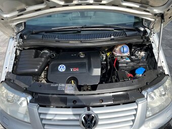 Volkswagen Sharan 1,9 TDI 4Motion 4x4 - 6
