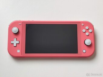 Nintendo Switch Lite záruka Alza +10 her - 6