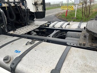 SCANIA R410 tahač návěsů - 6