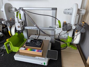 Bambu Lab A1 Combo, AMS - barevný tisk - 6