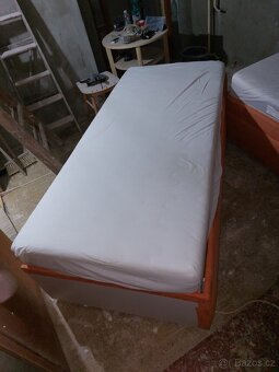 dvoulůžková postel - 6