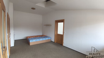 Pronájem bytu 3+1 Pod Hradbami, Velké Meziříčí - 6