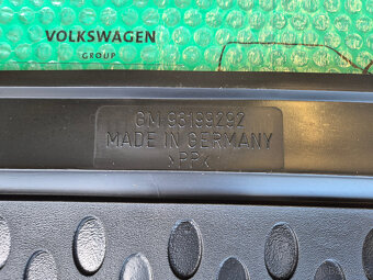Nová originál ochranná vana do kufru Opel Corsa D, E - 6