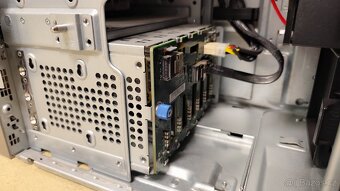 Server HP ProLiant ML350e Gen8 - 6
