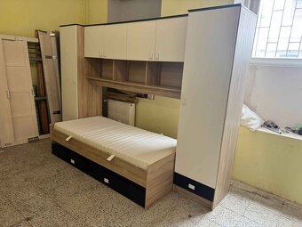 Dětský pokoj jednolůžko s přistýlkou se skříněmi viz foto - 6