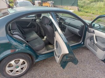 škoda octavia 1, 1.6 55kw, r.v. 2000 - 6