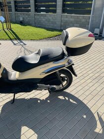 Piaggio Beverly 250ie,16.5KW,1 MAJITEL,R.V.2008 - 6
