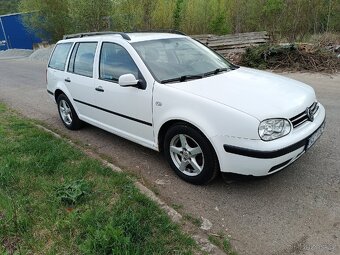 Volkswagen golf 4 TDI 66KW. 2001 - 6