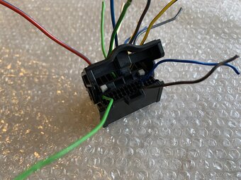 ISO adaptér rádia - Opel / Vauxhall / Chevrolet / Tesla - 6