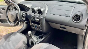 Ford Fiesta 1.4 - 6