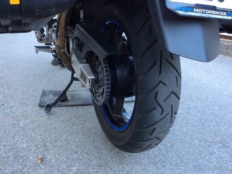 Suzuki DL 1000 v-strom - 6