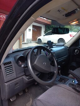 Dodge Nitro - 6