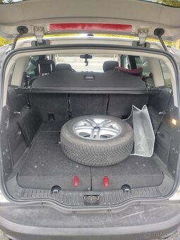 Ford S Max 2,2tdci 147kw - 6