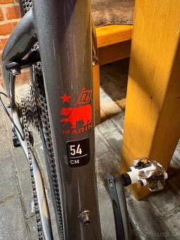 🚴♂️ Marin Headlands 54 cm – celokarbonový gravel, Shimano - 6