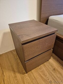 Vybavení ložnice - postel + matrace, noční stolky - 6