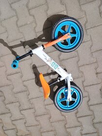 prodám odrážedlo BB SEVEN - 6