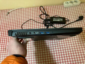 Notebook MSI THIN GF75 | i5-10500H | 16GB RAM | SSD - herní - 6
